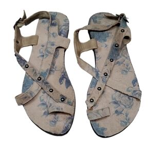 OTBT Womens Floral Loop Toe Sandals Flats shoes sz 7